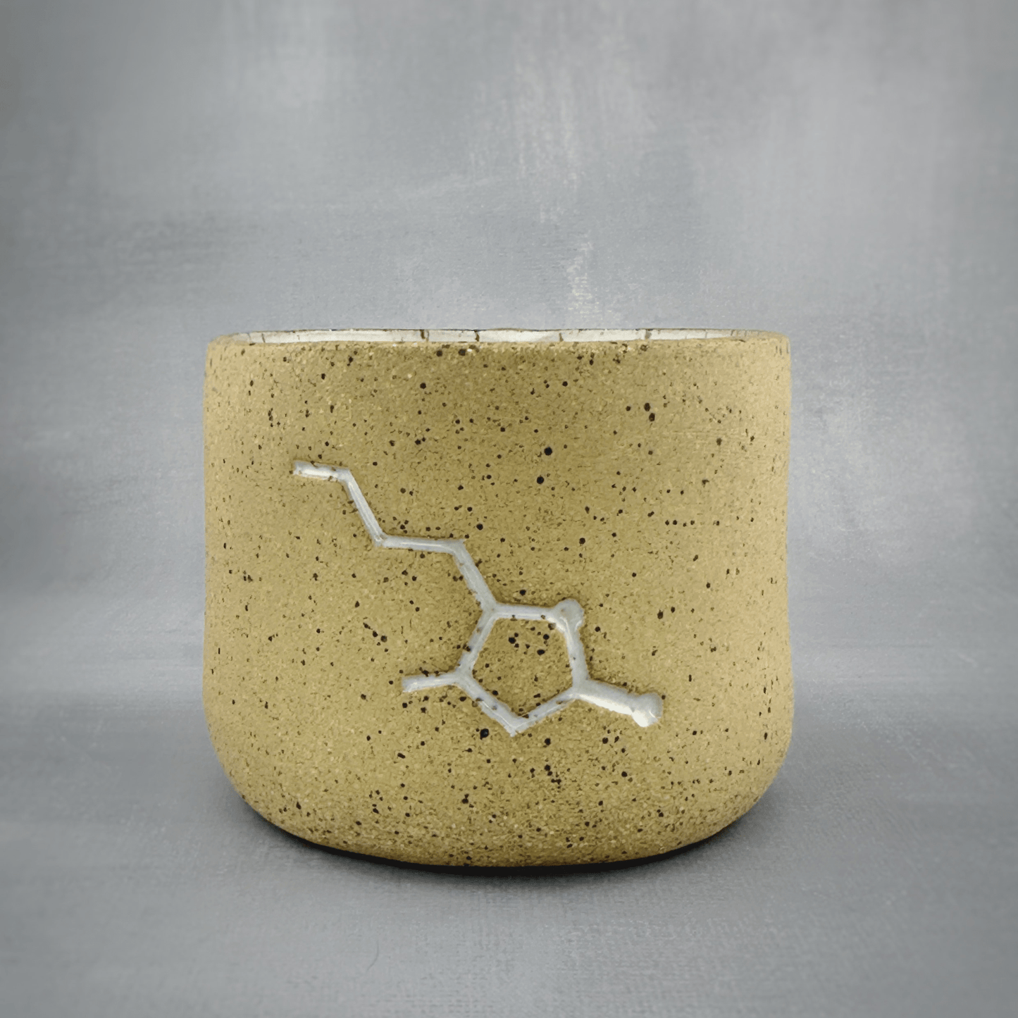 Molecule Whisky Cup - Speckled Tan and White