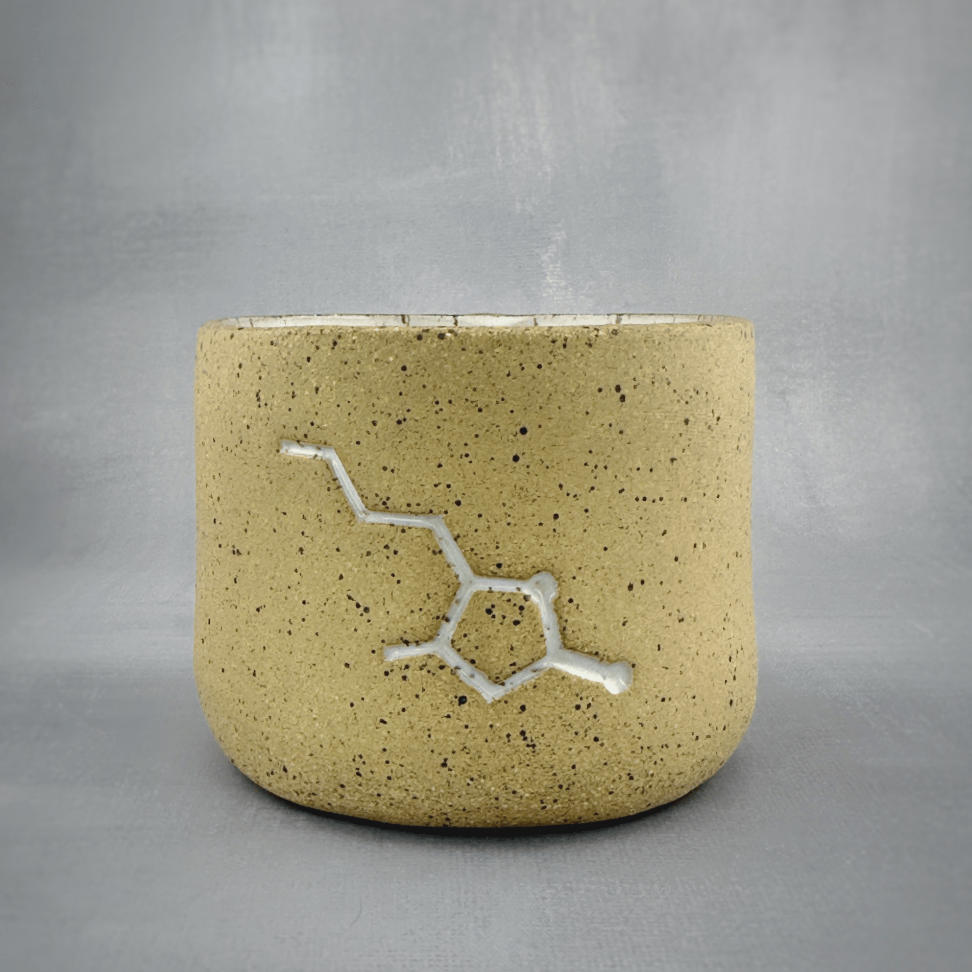 Molecule Whisky Cup -  Speckled Tan and White